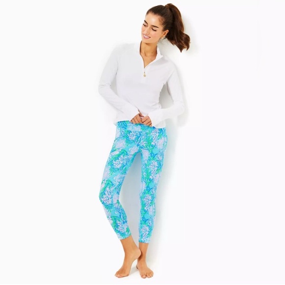 Lilly Pulitzer UPF 50+ Luxletic 24" Weekender High Rise Midi Legging - Picture 4 of 10